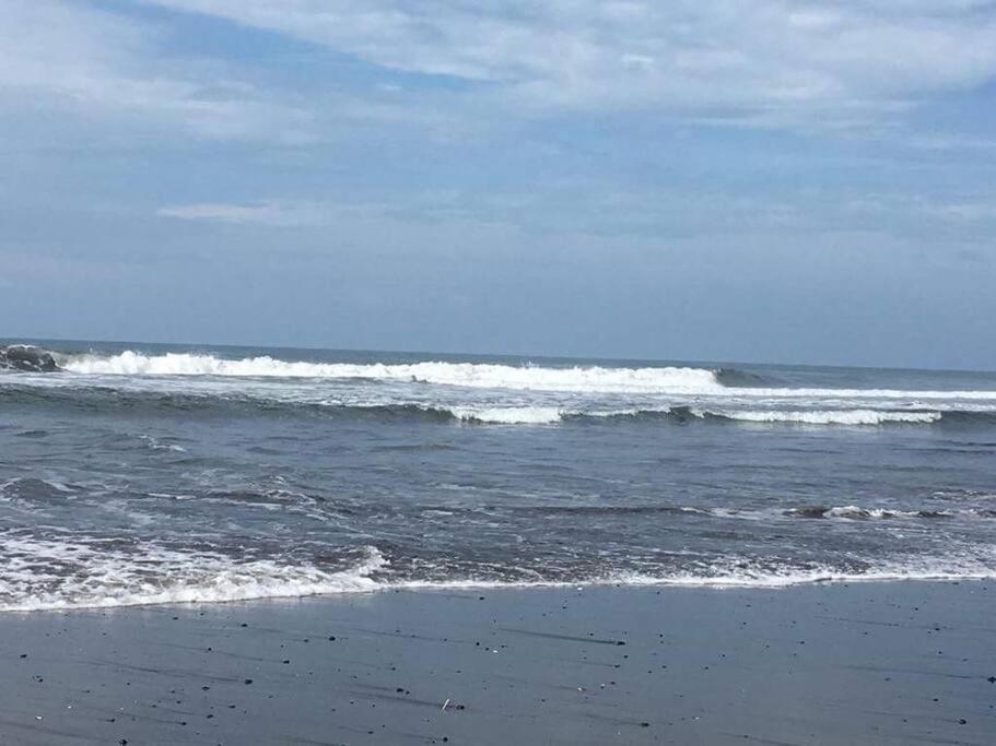 Nuestro Castillo, Playa San Blas, La Libertad, El Salvador Buitenkant foto