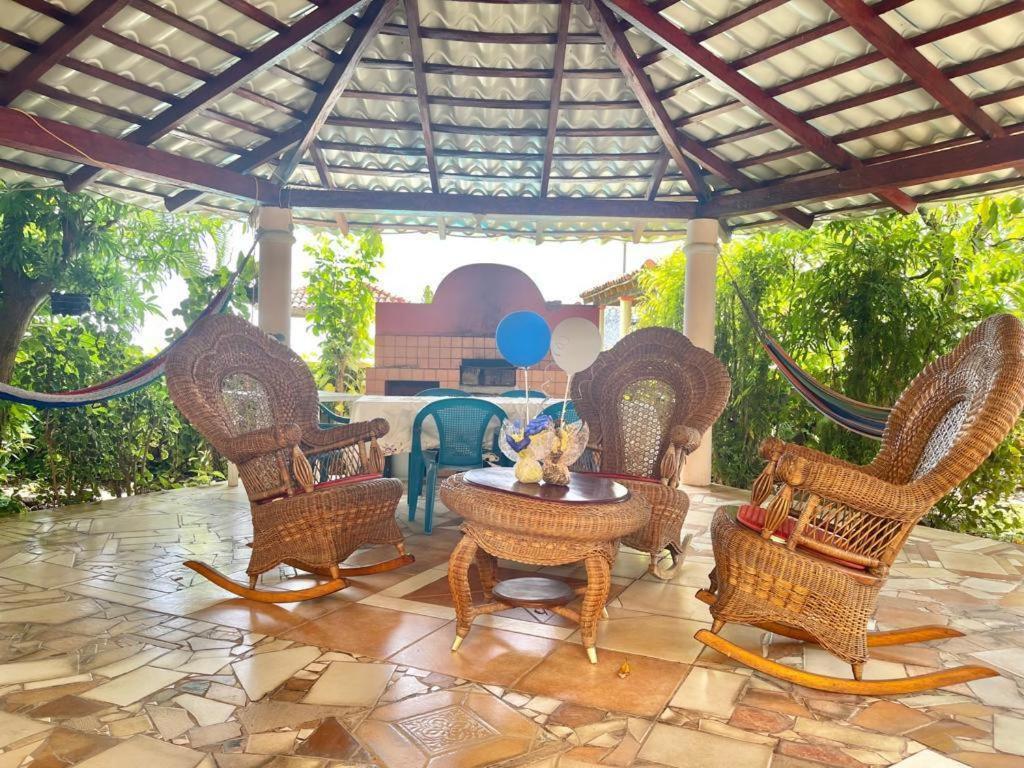Nuestro Castillo, Playa San Blas, La Libertad, El Salvador Buitenkant foto